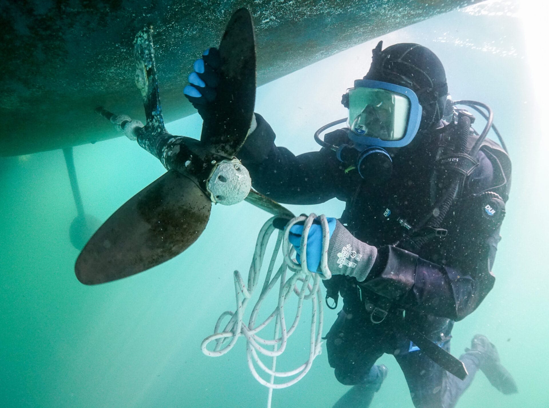 Boat-Hull-Cleaning-Diving-Charleston-SC-scaled